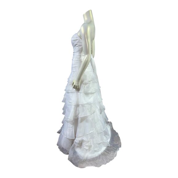 Allure Bridal P840 White A-Line Wedding Strapless Tiered Size 8 $1700 Retail - Picture 2 of 11
